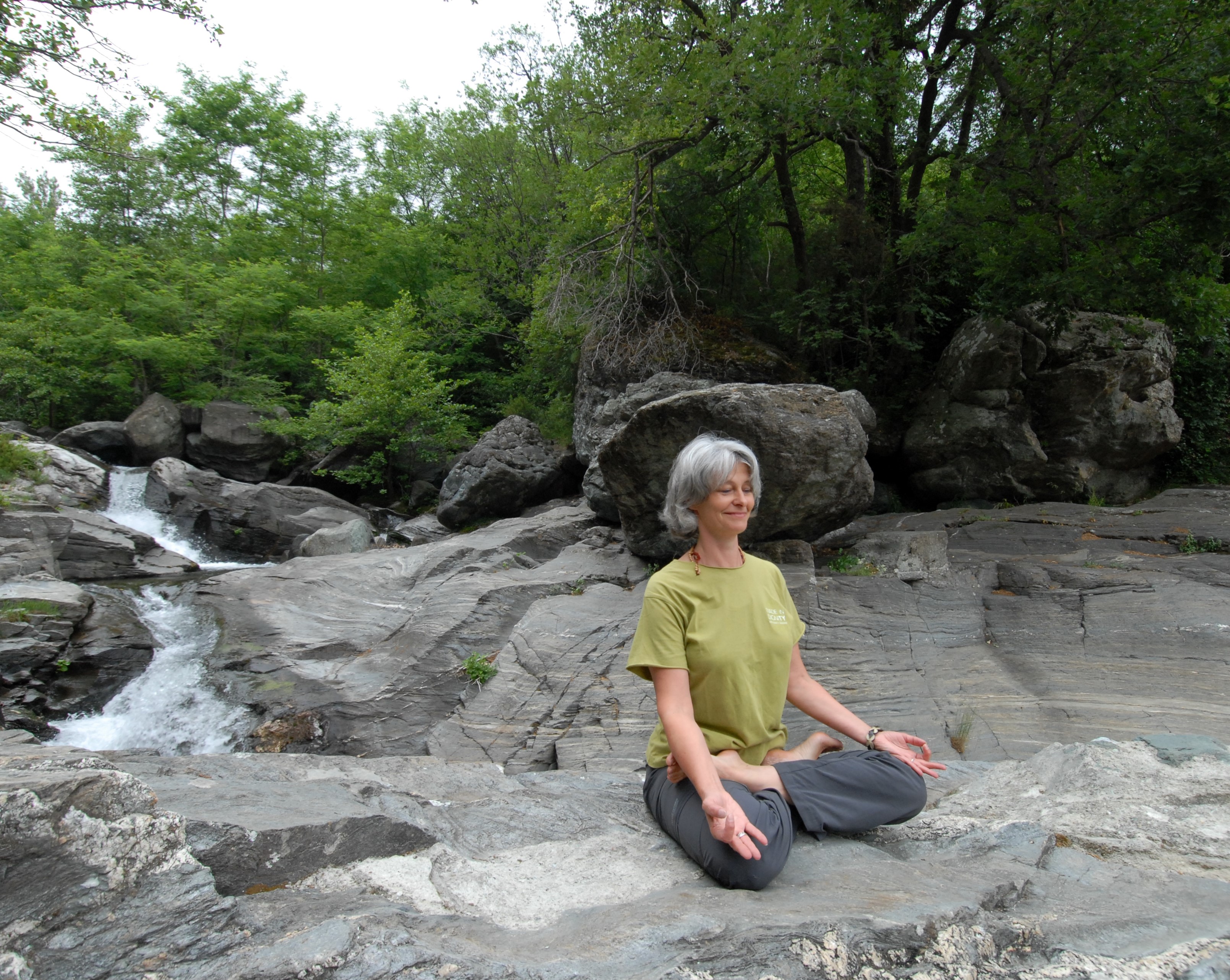 yoga meditazione_fiume_2